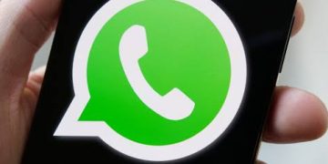 WhatsApp’s new AI feature is rolling out to users