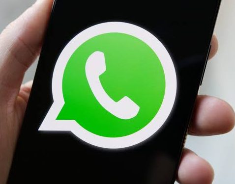 WhatsApp’s new AI feature is rolling out to users